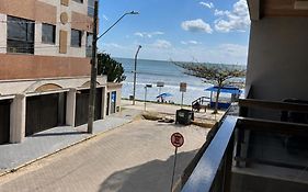 Pé na Areia - localização imbatível a 20m do Mar